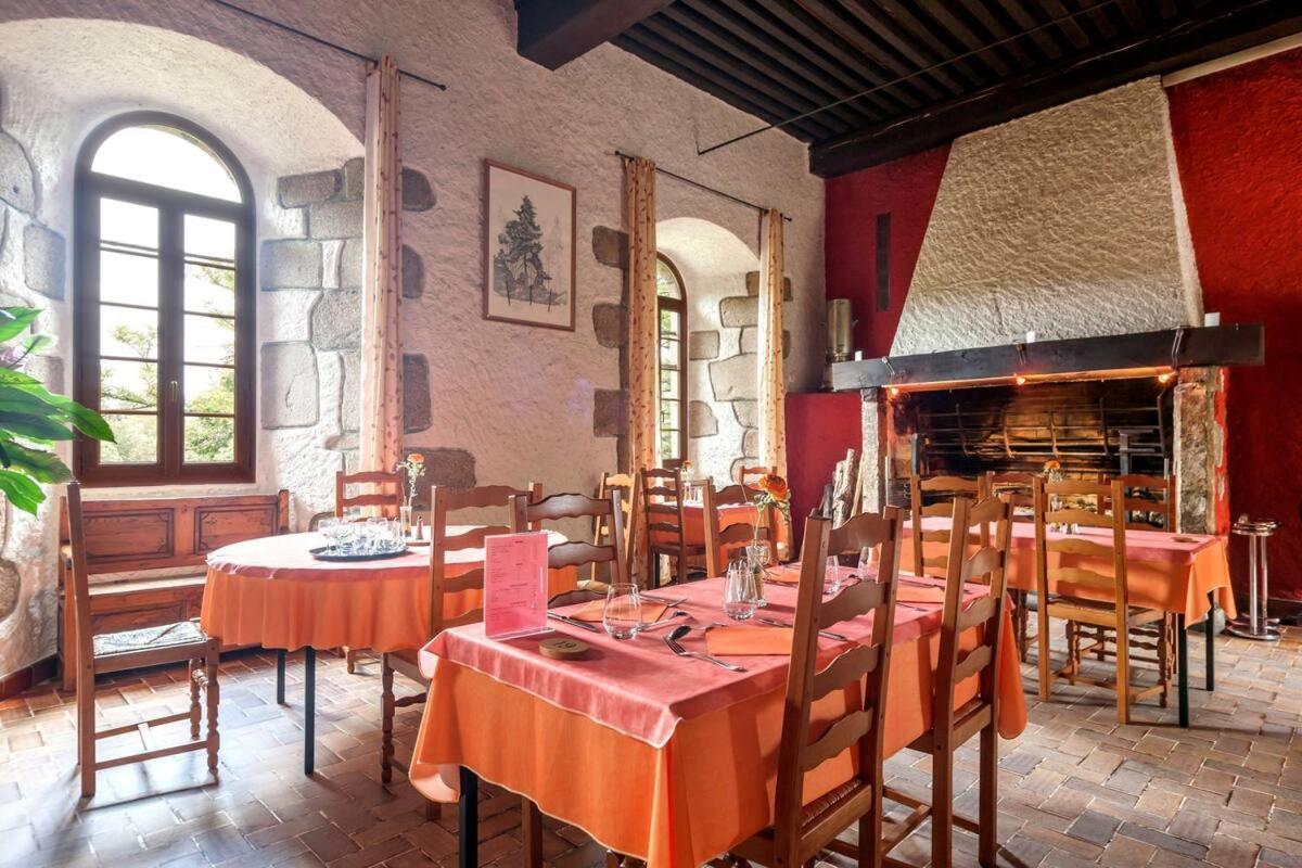 Domaine Le Prieure Hotel Chaumont-le-Bourg Kültér fotó