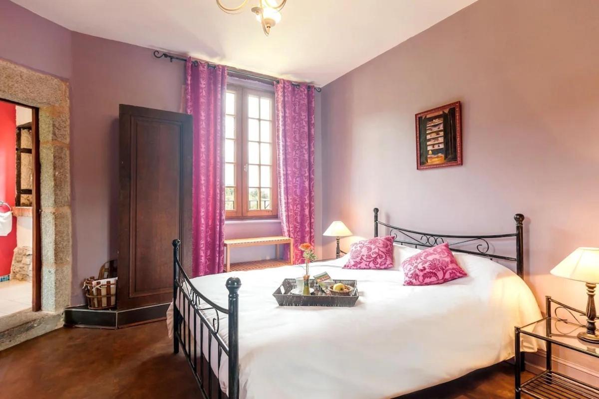 Domaine Le Prieure Hotel Chaumont-le-Bourg Szoba fotó