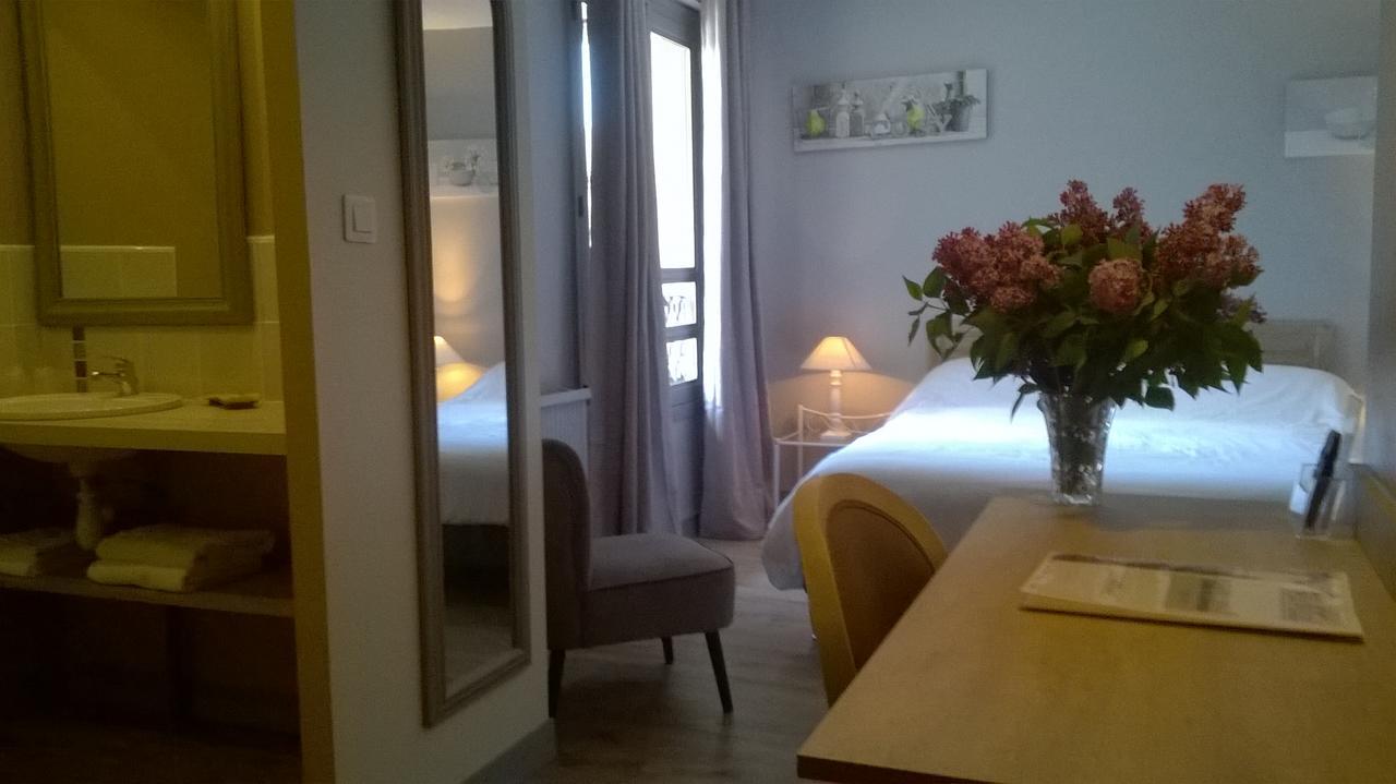 Domaine Le Prieure Hotel Chaumont-le-Bourg Kültér fotó